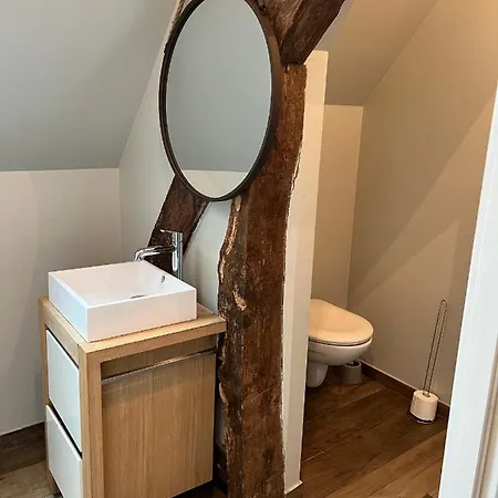 Le Domaine Des Bois 게스트하우스 3*